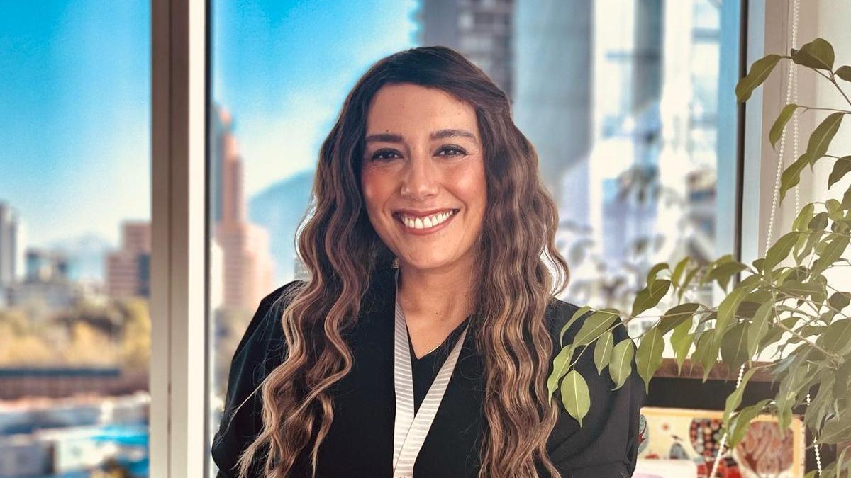 Alejandra Escandón, en su clínica.