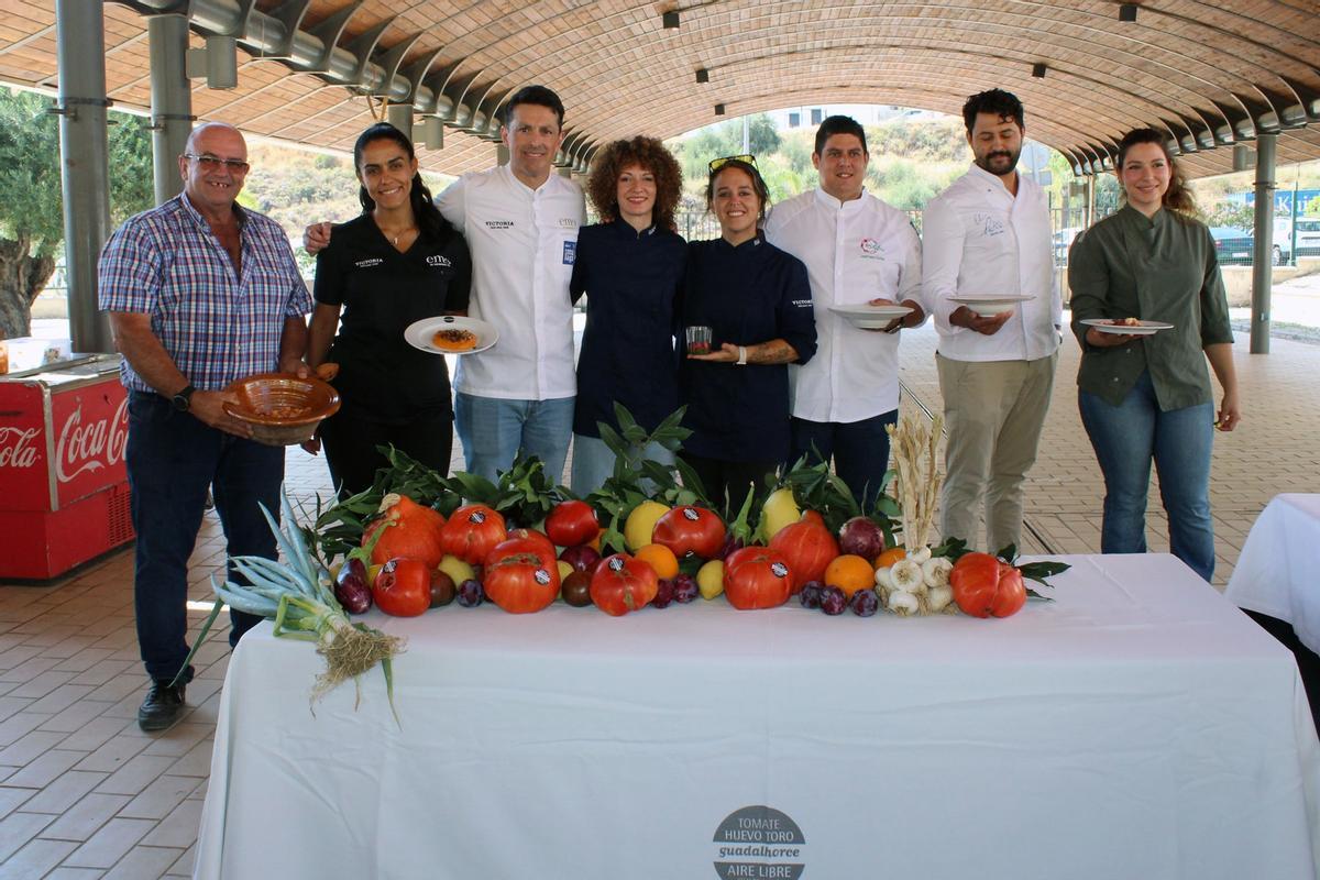 La campaña del Tomate Huevo de Toro 2026 se ha iniciado con una degustación de chefs colaboradores.