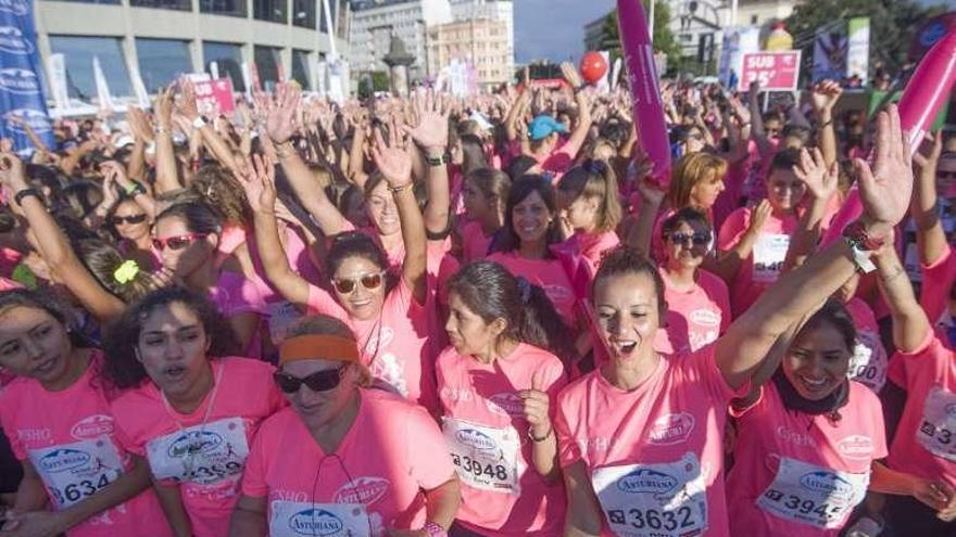 Las corredoras, antes de iniciar la prueba del año pasado.