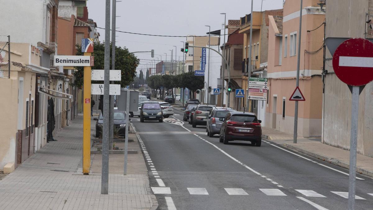 Una de las calles de Benimuslem, uno de los pueblos con menos oferta de alquiler, en una imagen de archivo.