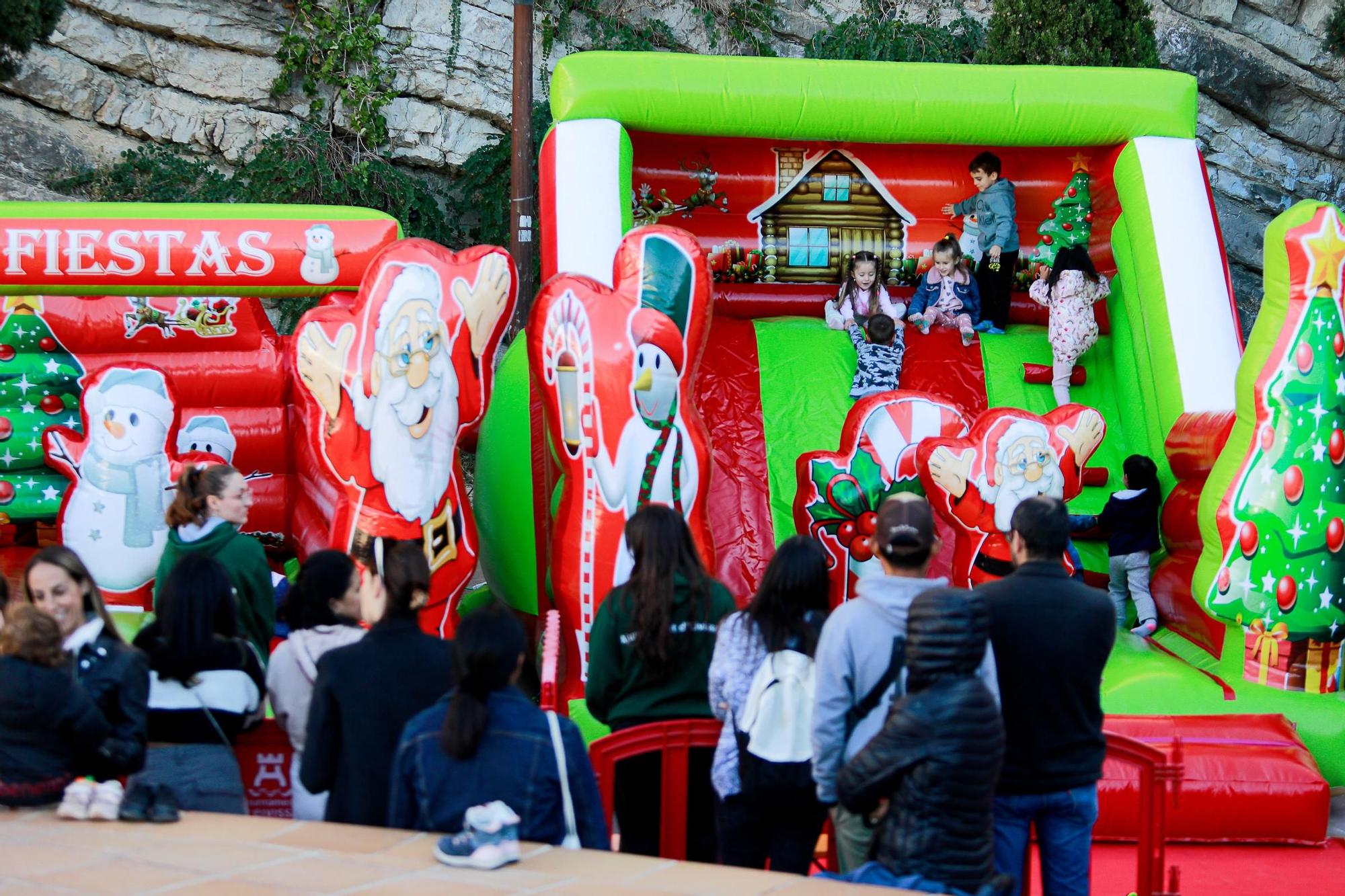 Todas las imágenes de la apertura de la Navidad en el Parque Reina Sofía