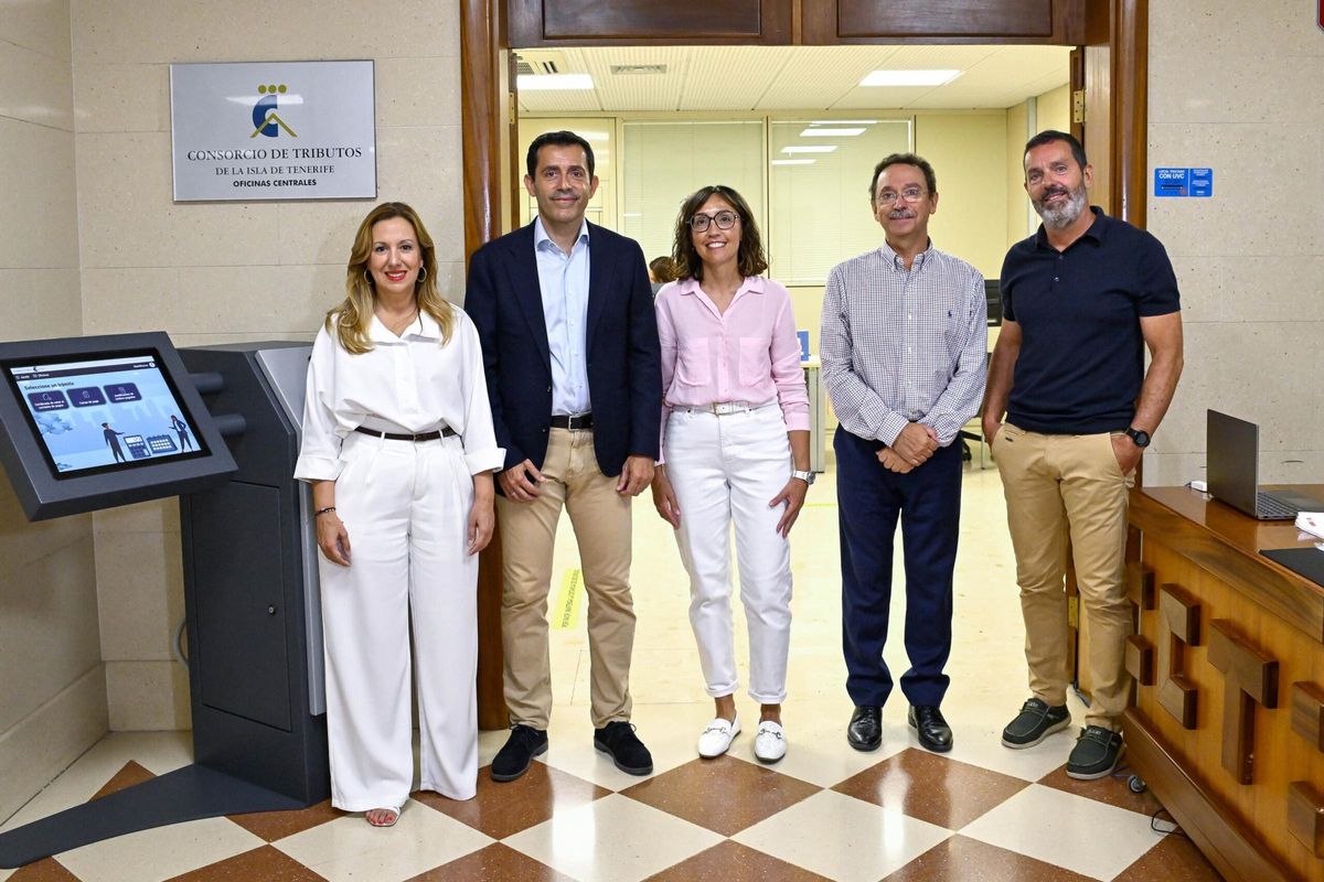 Las nuevas máquinas para pagar los impuestos en Tenerife.