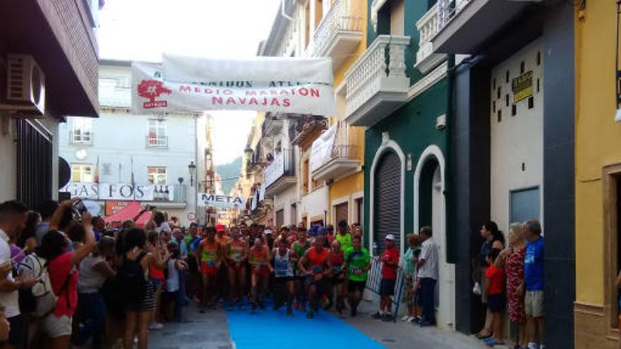 Luis Félix Martínez repite triunfo en la Media de Navajas