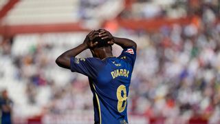 La Segunda División se rifa a Yussi Diarra: pretendientes, caché, situación en el CD Tenerife...