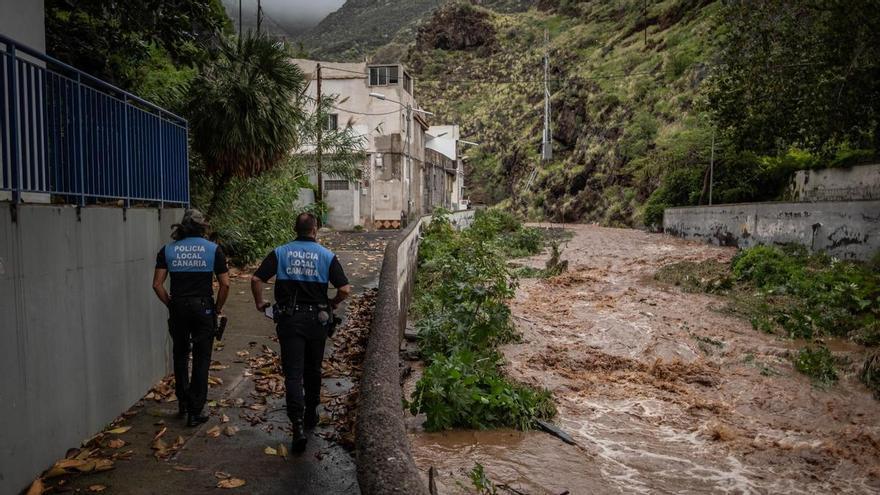 Canary Islands Suspend Classes as Severe Weather Hits