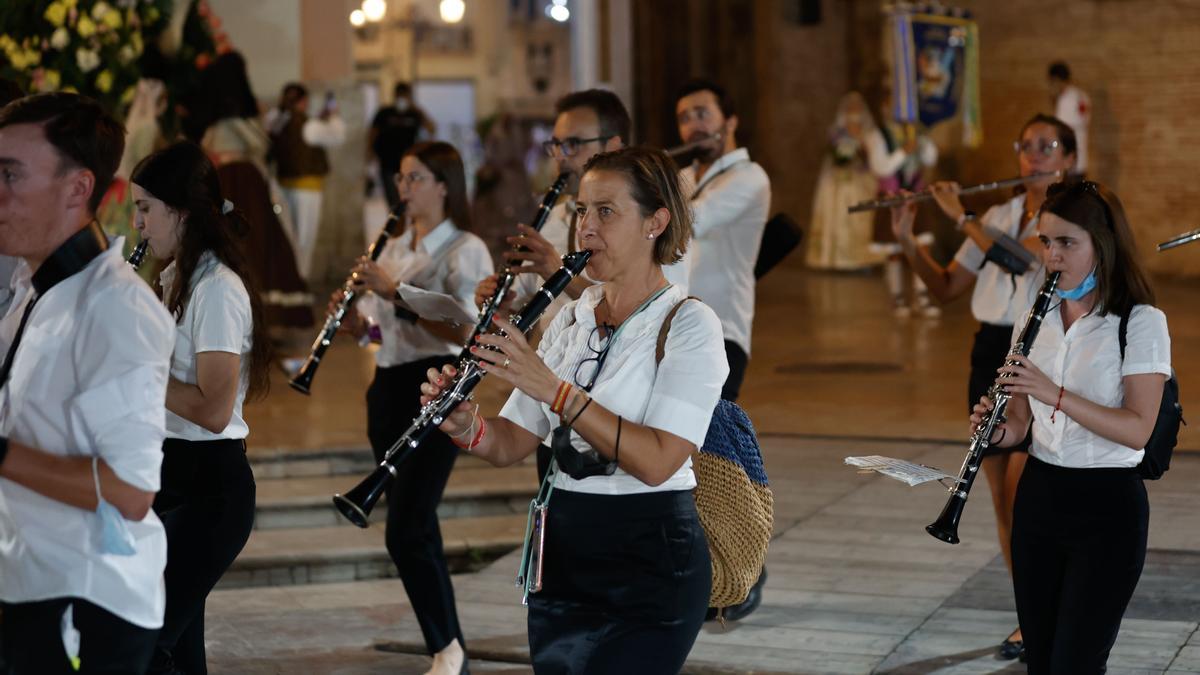 Búscate en el primer día de Ofrenda por las calles del Mar y Avellanas entre las 21:00 y 22:00 horas