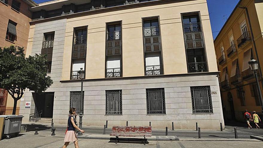 Sede del IVF en la plaza Nápoles y Sicilia. | M. A. MONTESINOS