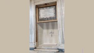 Tumba del papa Francisco.
