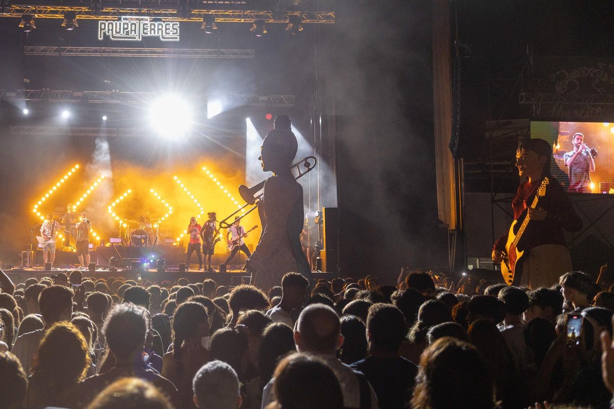 El concert de Buhos