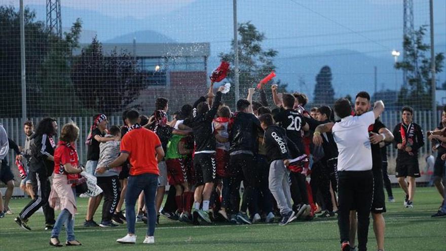 El Rafalafena golea al Esportiu en Vila-real para hacer historia