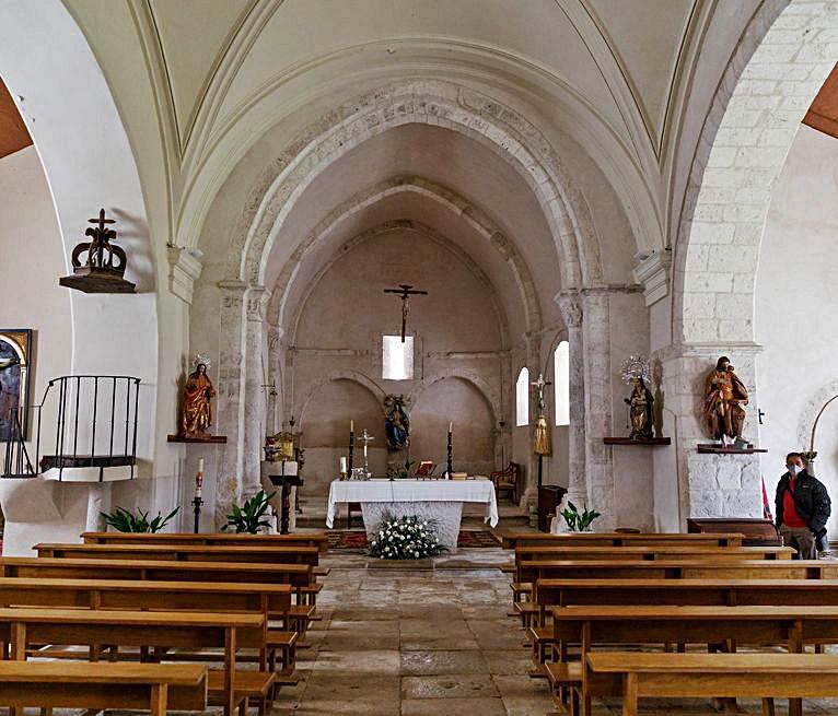 Interior de la iglesia del pueblo.| Ical |  ICAL