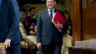 Ábalos denuncia la "arbitrariedad" de su expulsión del PSOE: "Soy bastante inocuo"