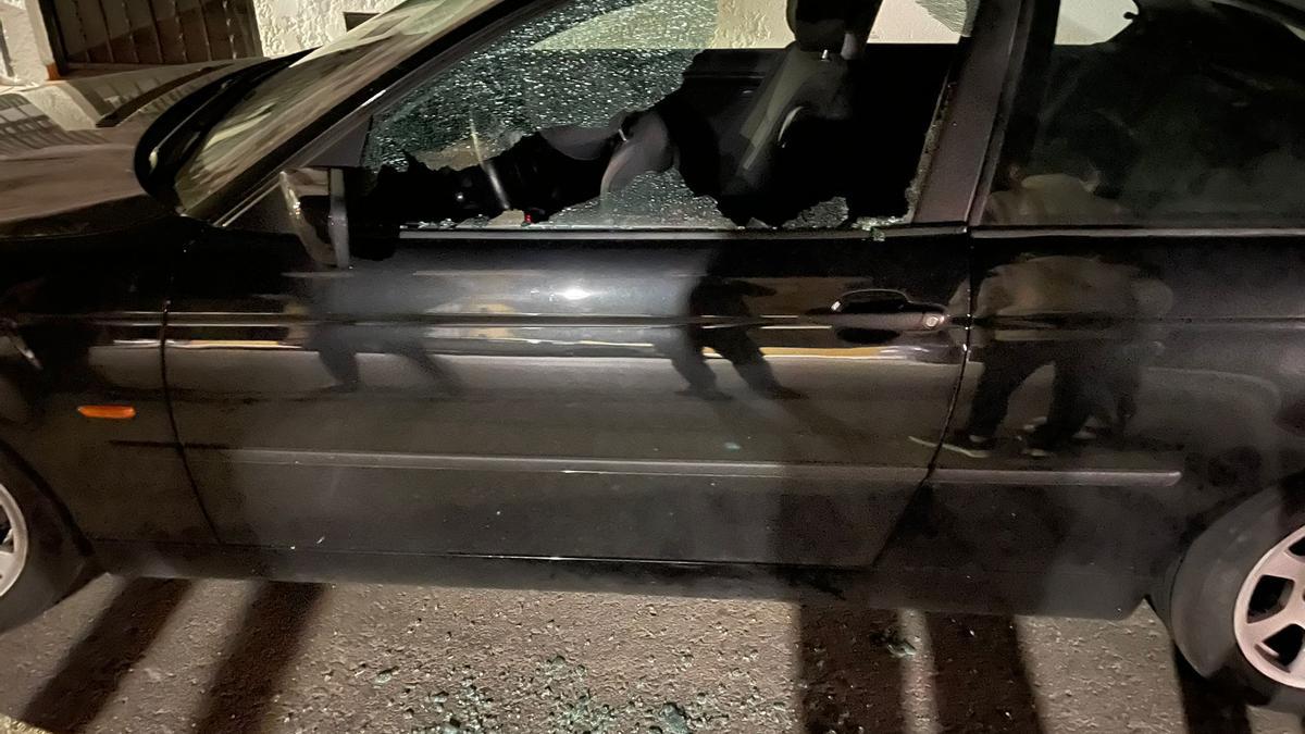 Asaltan de noche varios coches en la Llosa de Ranes