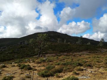 Impacto desde el castillo de Torroña