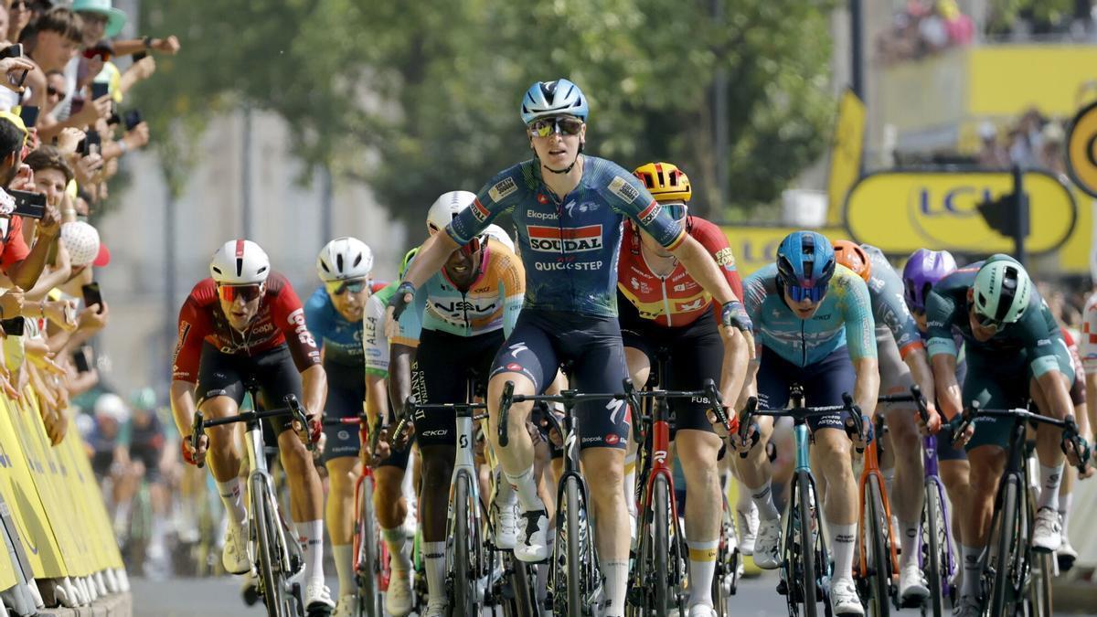Un esprint endiablado y elegante resuelve el Tour en Burdeos