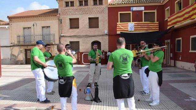 La charanga El Picote animó las fiestas.