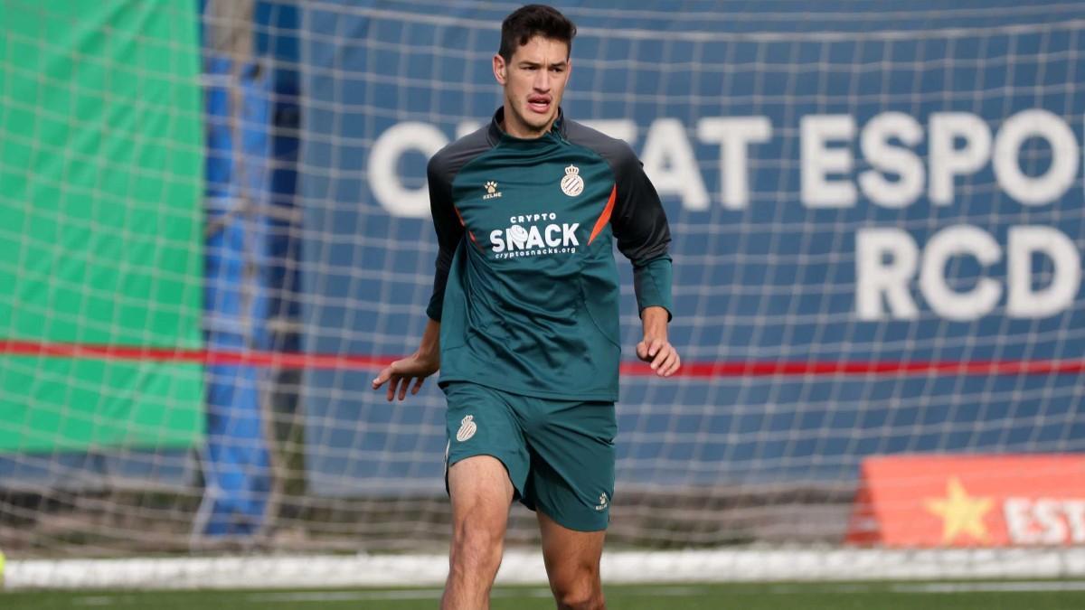 César Montes, futbolista del Espanyol