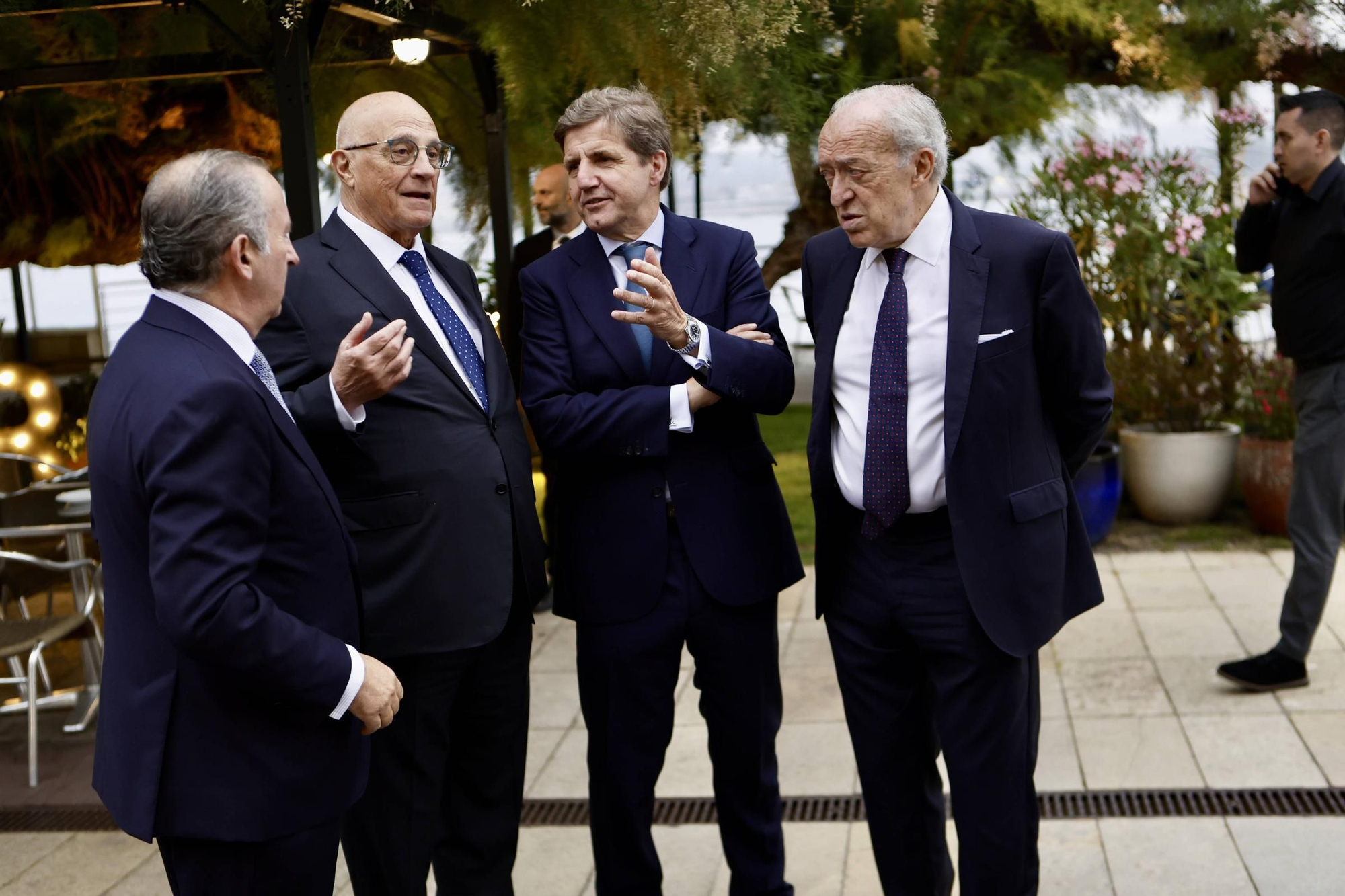 EN IMÁGENES | Entrega del XIV Premio Álvarez Margaride a Luis Rodríguez-Ovejero