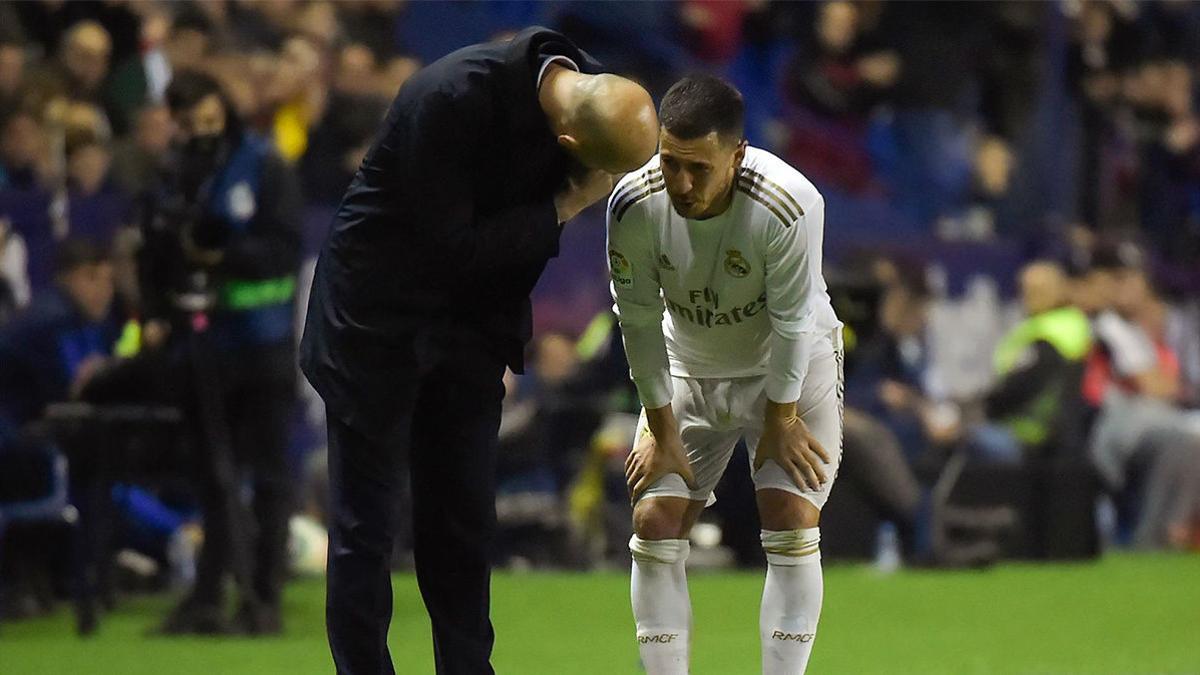 Hazard estará fuera "tres o cuatro días" por un fuerte golpe, desvela Zidane