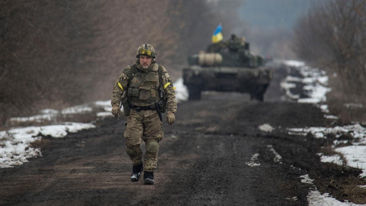 Un militar ucraniano en la región de Sumy.