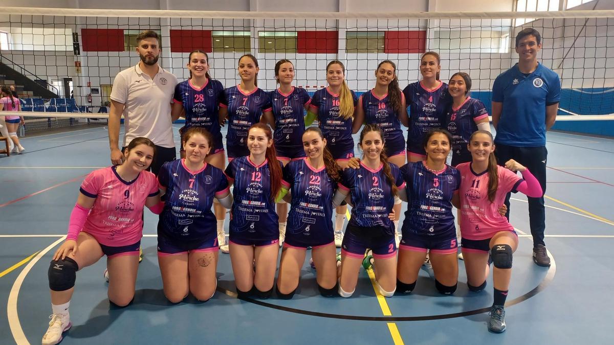 El equipo senior femenino del Club Voleibol Gandia