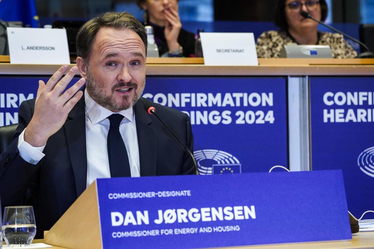 Dan Jørgensen, durante la audiencia de este martes en el Parlamento Europeo.