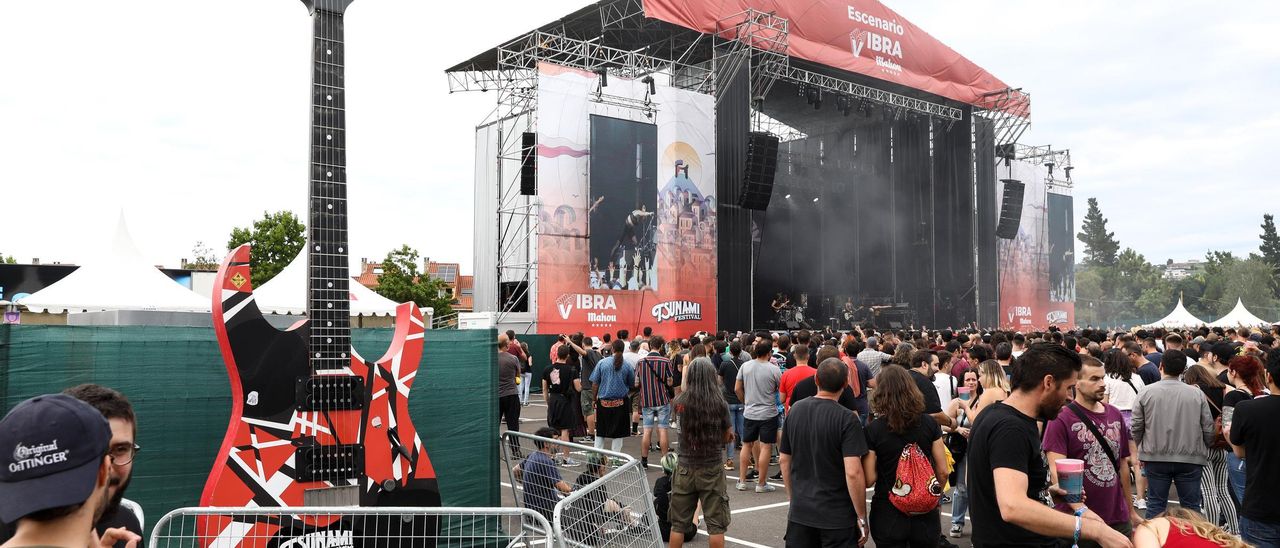 Un concierto del Tsunami en el parque Hermanos Castro.