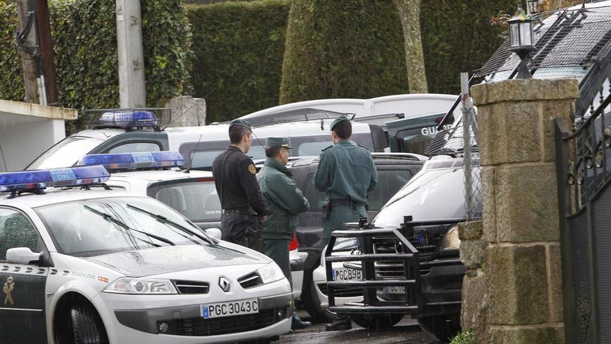 La Guardia Civil se incautó en las casas de los Morones de joyas de oro, armas blancas y cajas de pistolas vacías