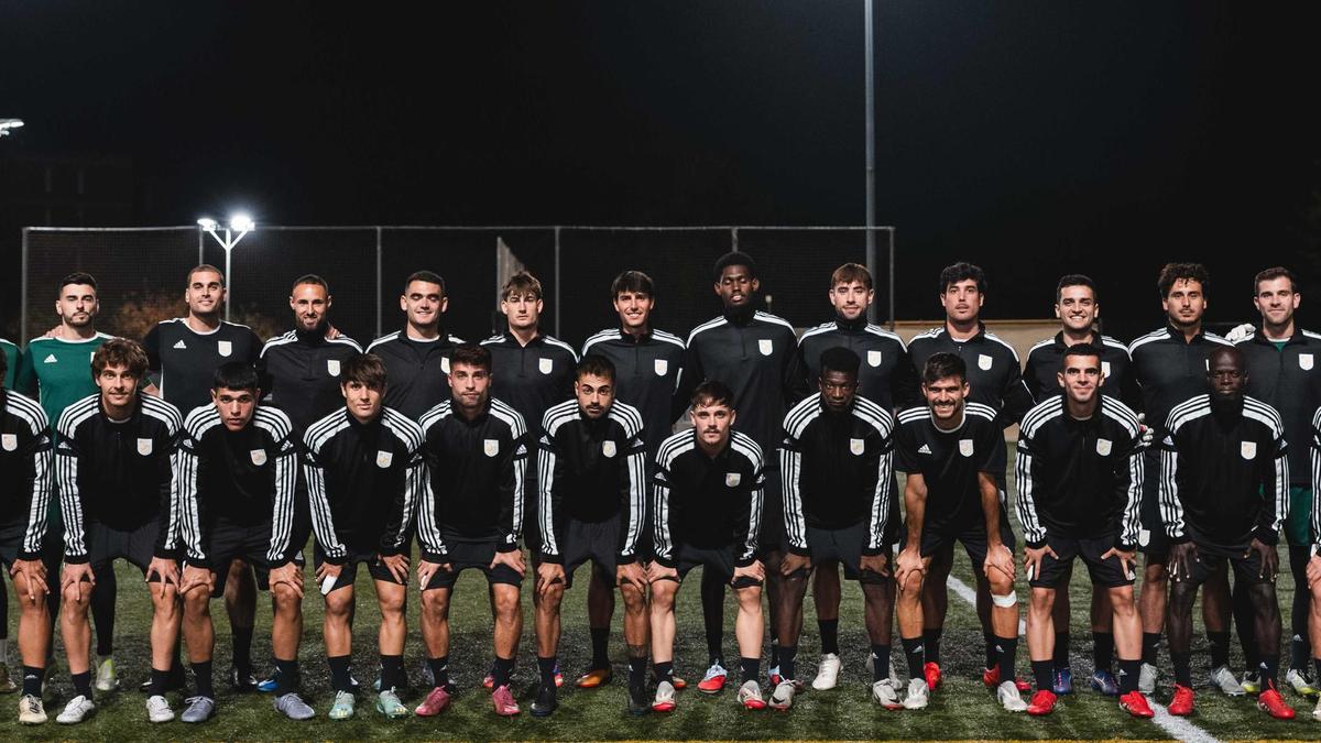 Els futbolistes de la selecció catalana amateur.