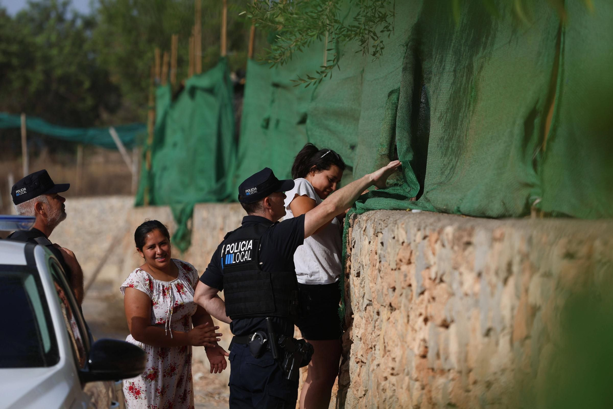Todas las imágenes del desalojo de Can Rova 2 en Ibiza