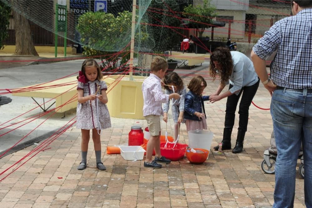 Los niños llenan La Fama de creatividad