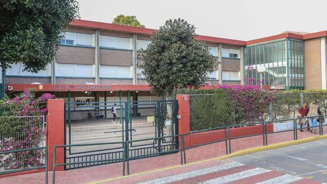 Instituto Las Lagunas de Torrevieja. | TONY SEVILLA