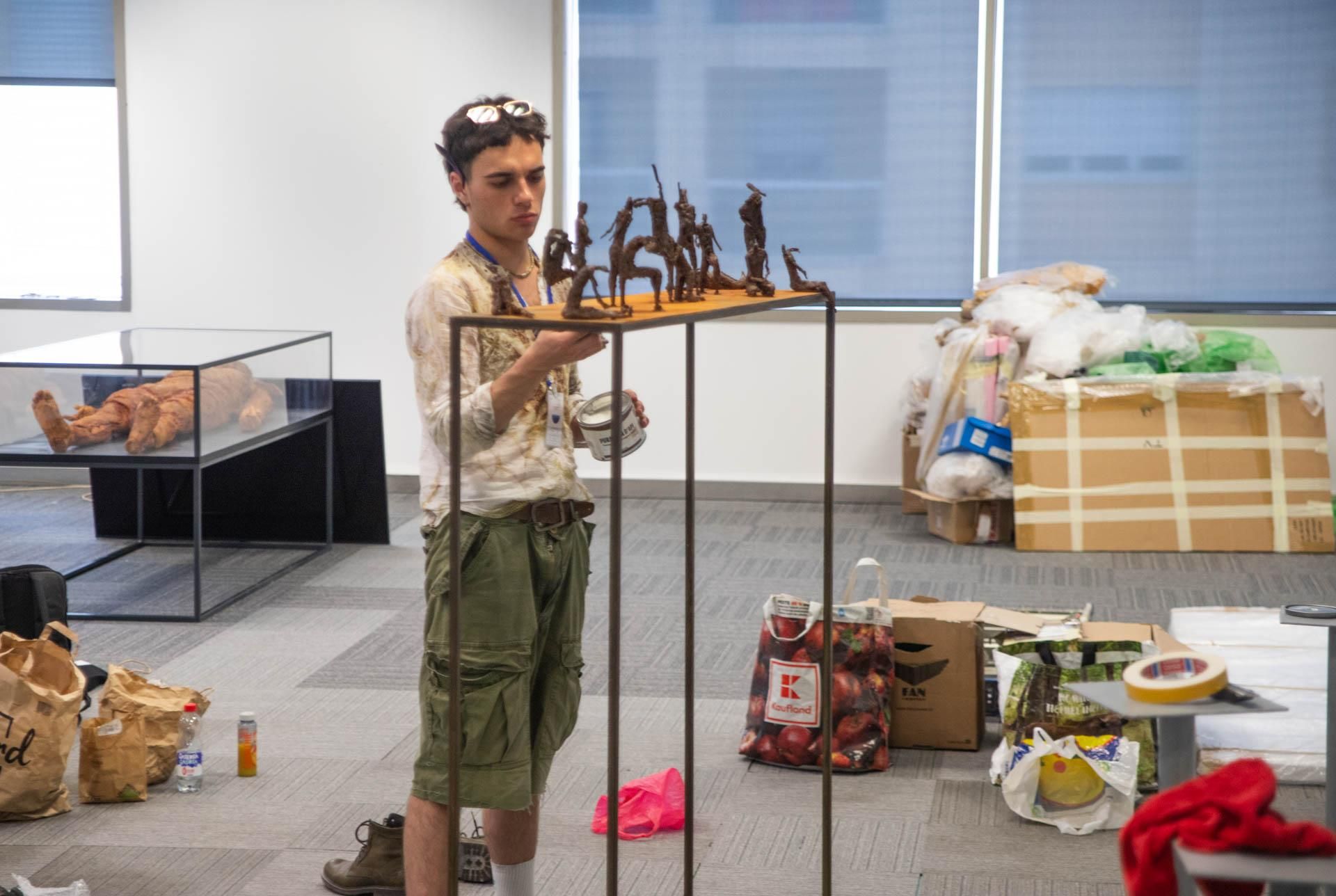 Las imágenes de la University Art Biennial - Art Week 2025