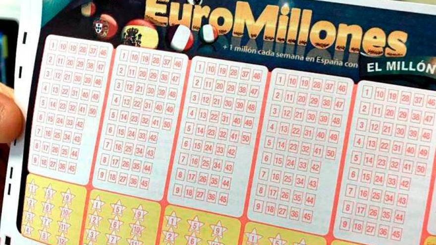 Un acertante de Euromillones gana 215.840.341 euros