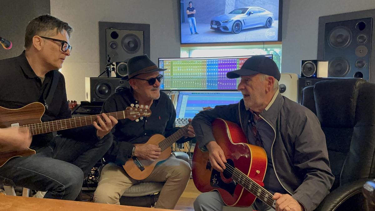 Antoni Noguera y los dos componentes de Ossifar, Luis Arboledas y Llàtzer Méndez