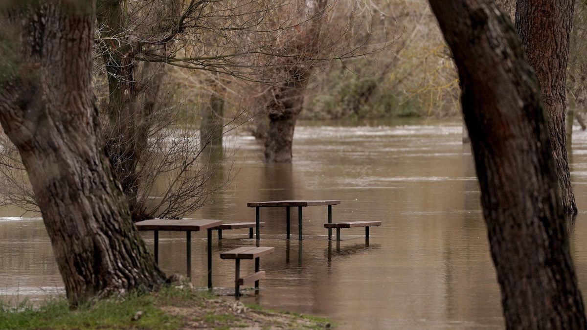 La Comunidad de Madrid se adelanta a las tormentas de otoño con un plan anti inundaciones para sus 179 localidades