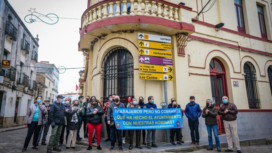 El Ayuntamiento de Alburquerque se pone al día en el pago a sus trabajadores gracias a un adelanto de la diputación