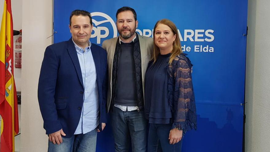 El PP de Elda ficha para su lista electoral a Vicky Deltell y Francisco Javier Vidal