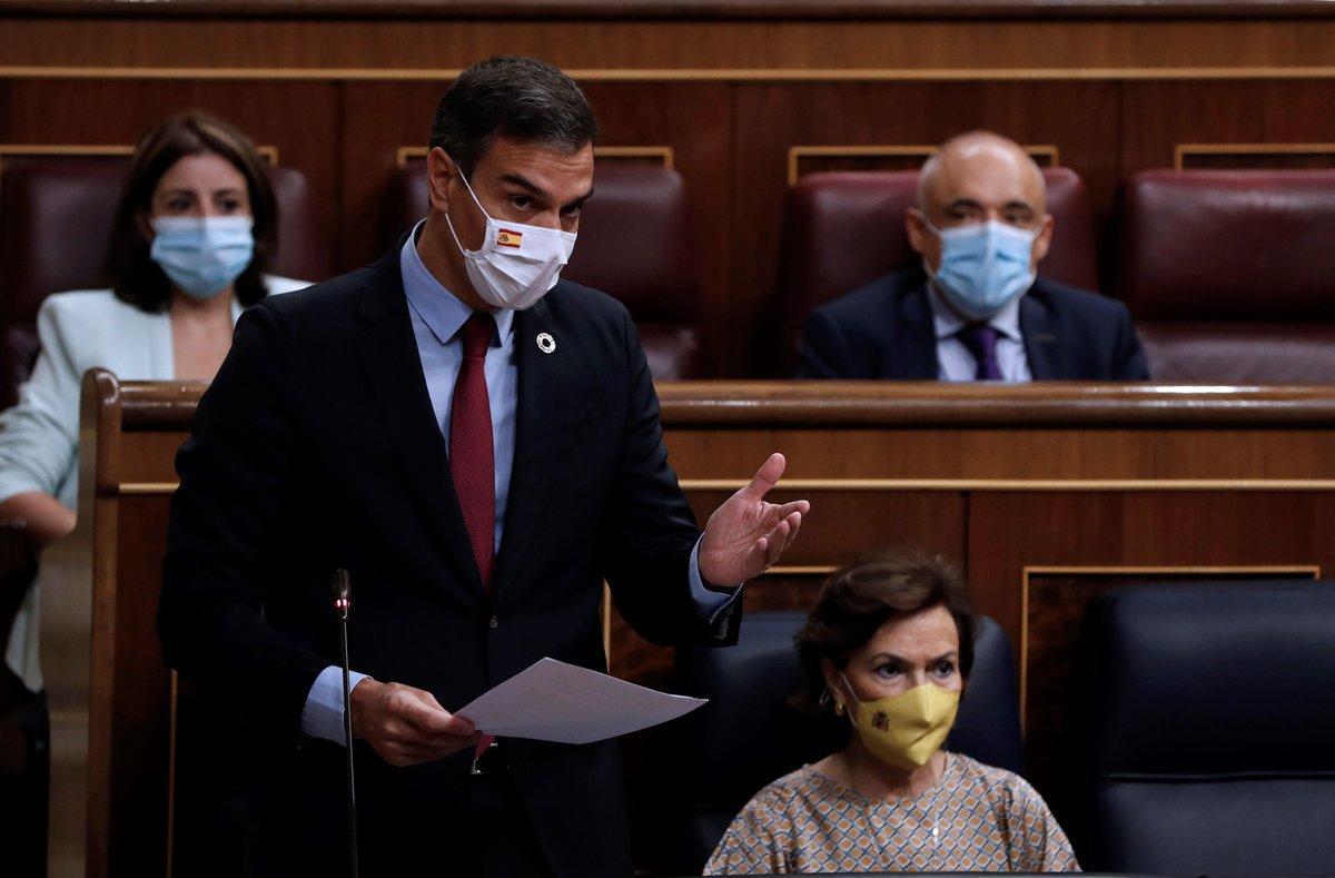 GRAF5187. MADRID, 16/09/2020.- El presidente del Gobierno, Pedro Sánchez durante su intervención en la sesión de control al Gobierno que se celebra este miércoles en el Congreso. EFE/ J.J. Guillén