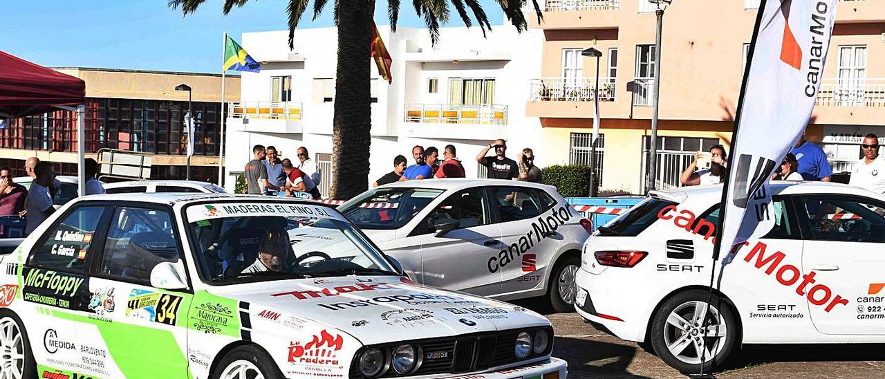 Aspecto de las calles de Barlovento en una pasada edición de la Subida.