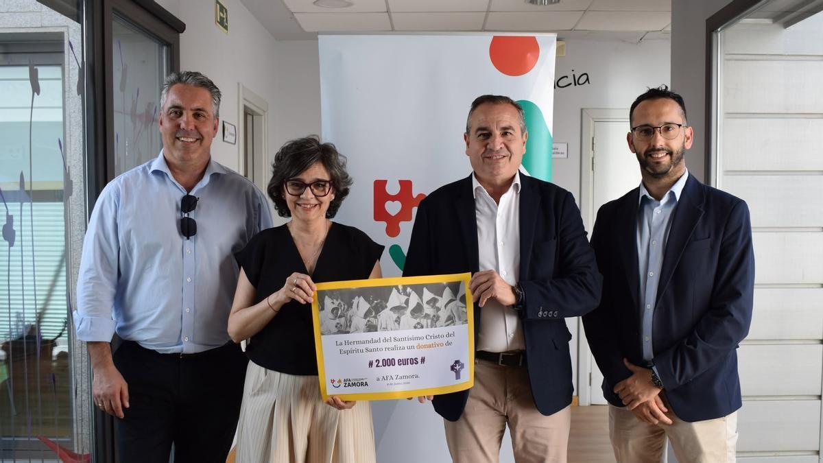 José Manuel de Uña Jimeno, Elena Ramos de la Iglesia, Manuel Cardo Moldón y Raúl Santiago Prieto.