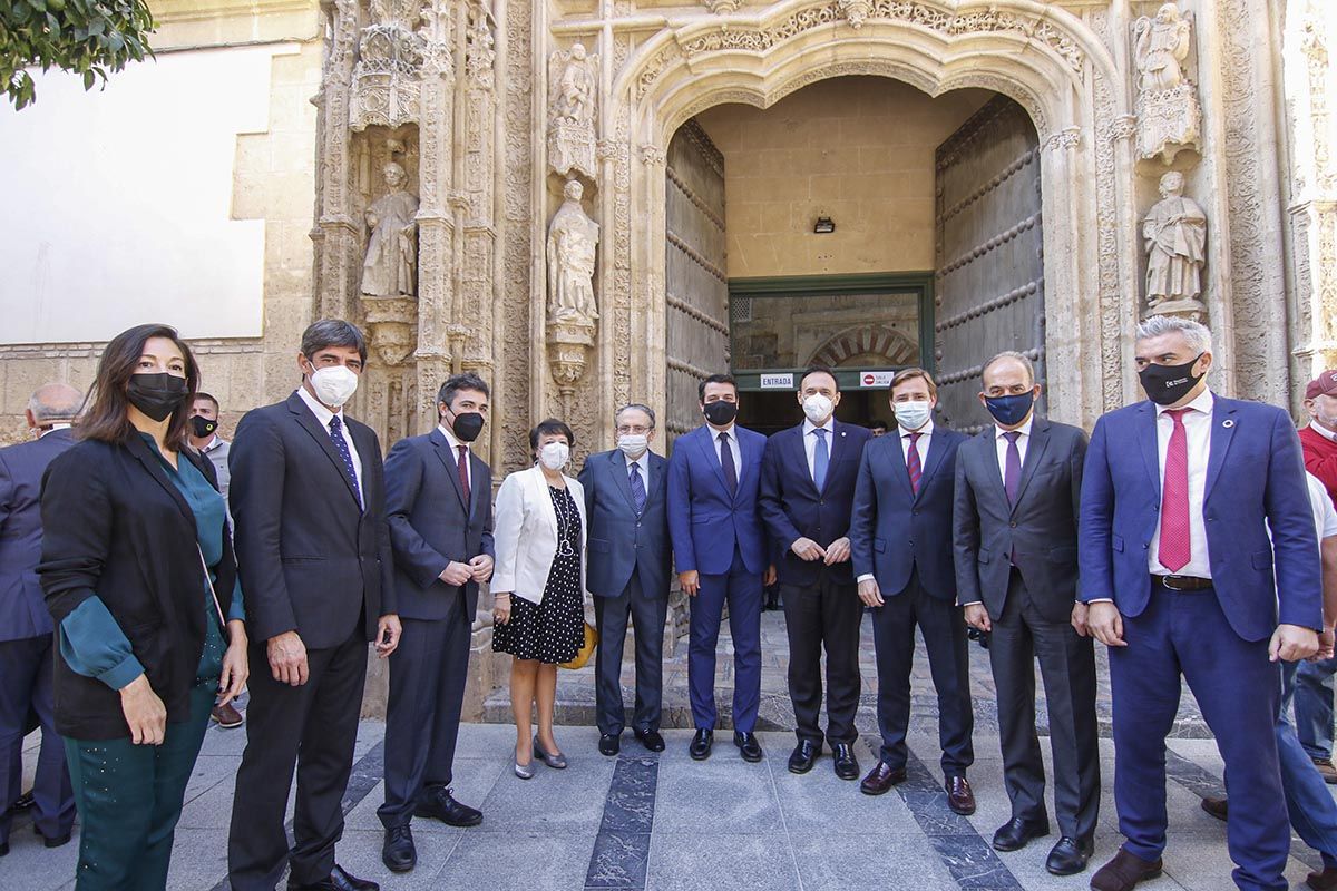 Autoridades asistentes al Foro de la Base Logística del Ejército organizado por Diario CÓRDOBA