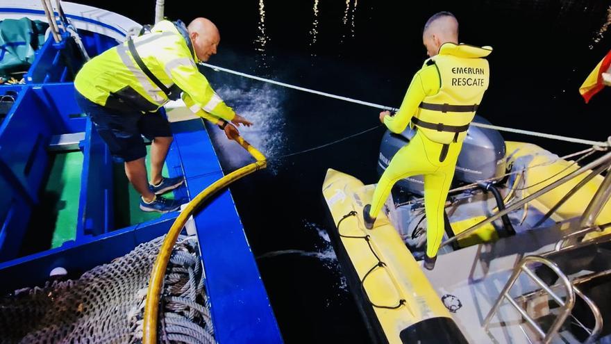 Un atunero casi se hunde tras el ataque de un marlin cerca de Lanzarote