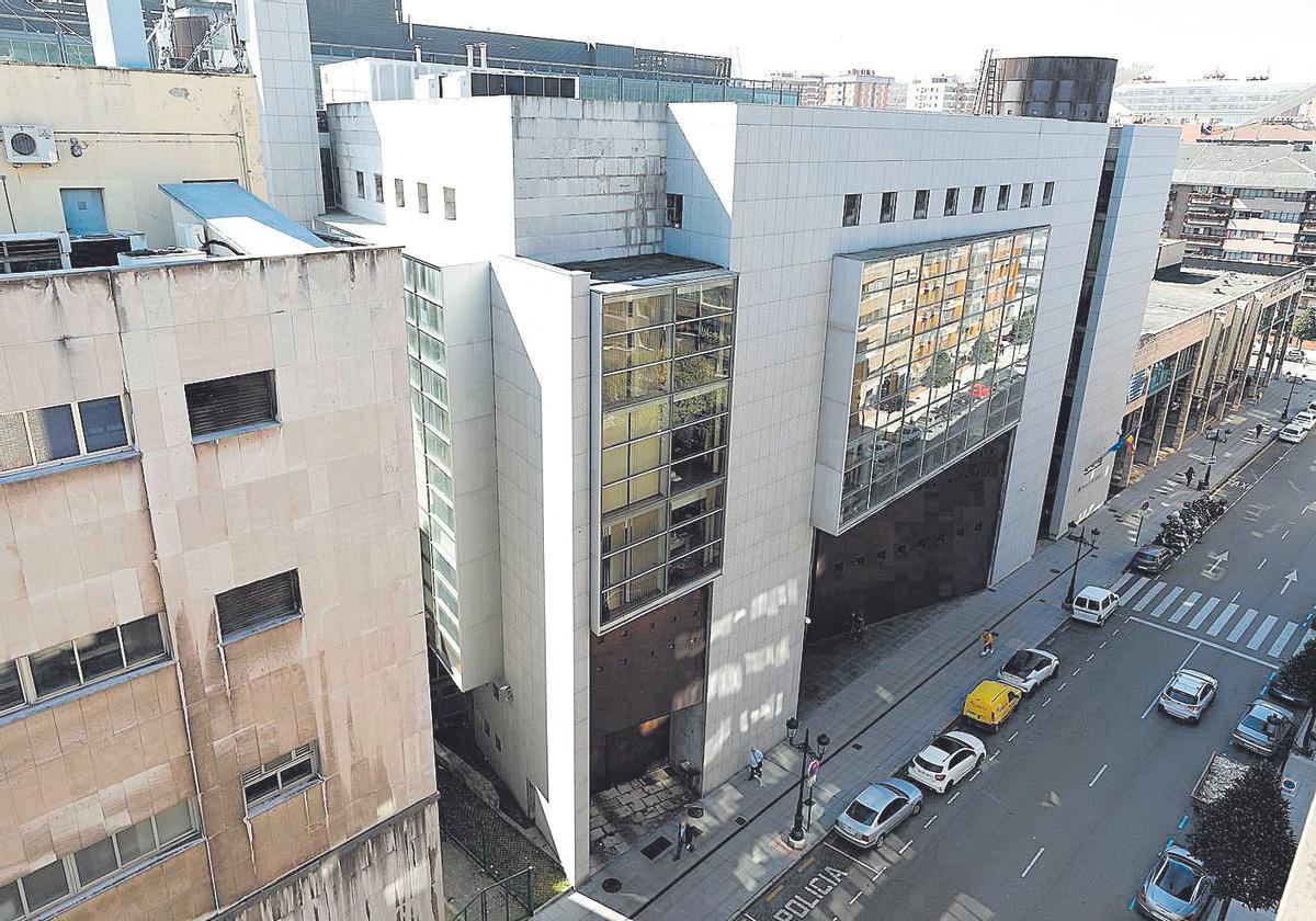El tribunal de instancia de Oviedo.