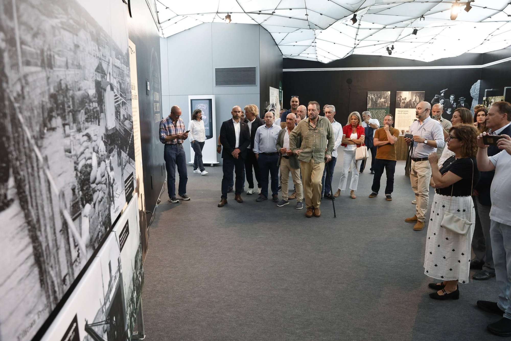 Gijón escancia su historia sidrera en la Feria de Muestras: así es el stand del Ayuntamiento (en imágenes)