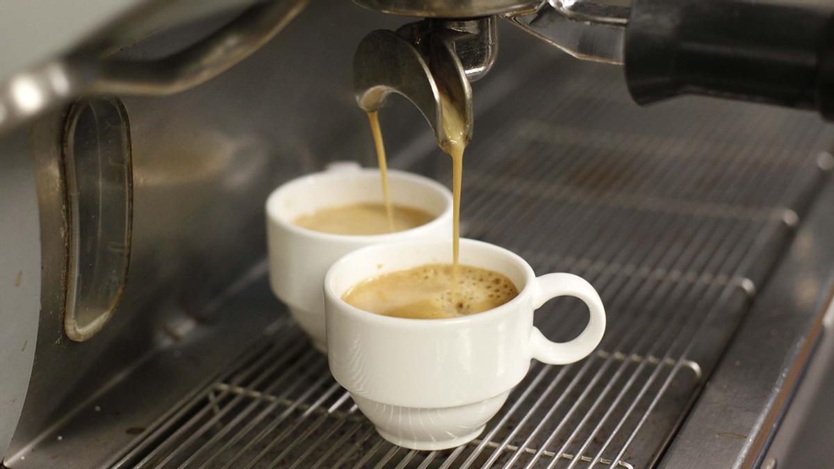 Estos son los beneficios de tomar café sin azúcar todas las mañanas según los expertos