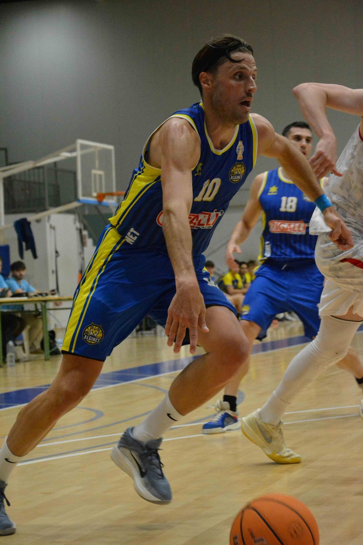 Alejandro Zurbriggen, MVP del partido.