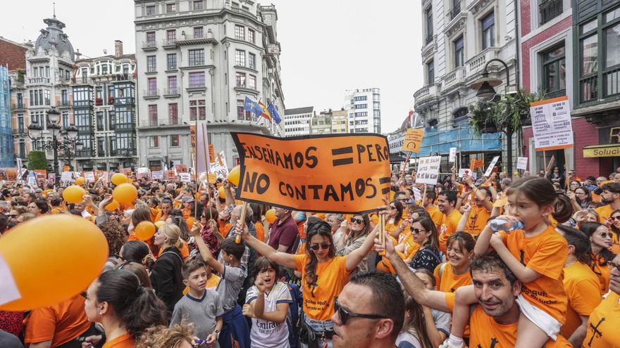 VÍDEO: Los colegios concertados salen a la calle: "No se han sentado a hablar con nosotros"