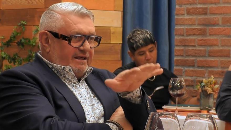 Un &#039;binissalemer&#039; llega a &#039;First Dates&#039; en busca del amor: &quot;Cuando vengan las fiestas de la vendimia te tienes que venir&quot;
