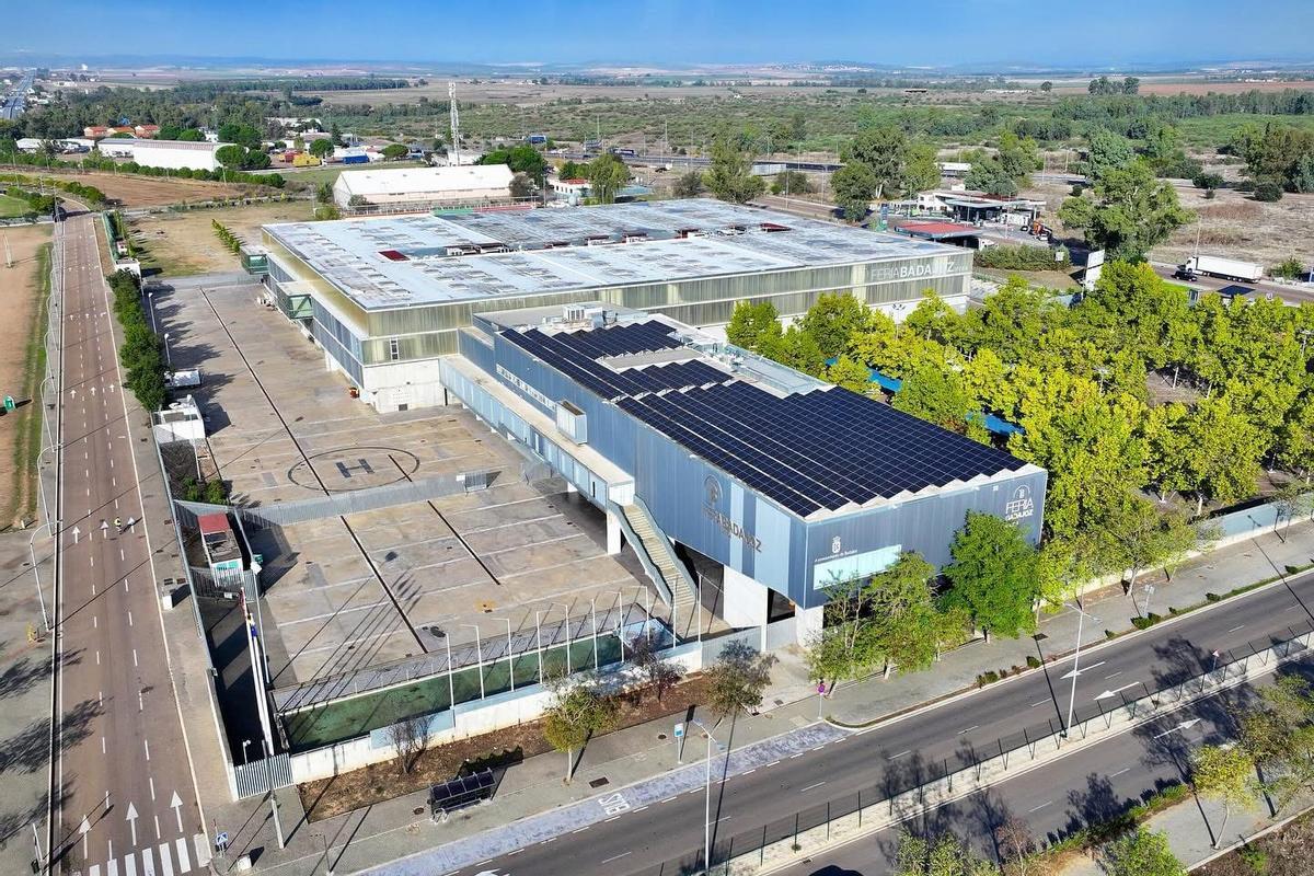 Placas solares en Ifeba.